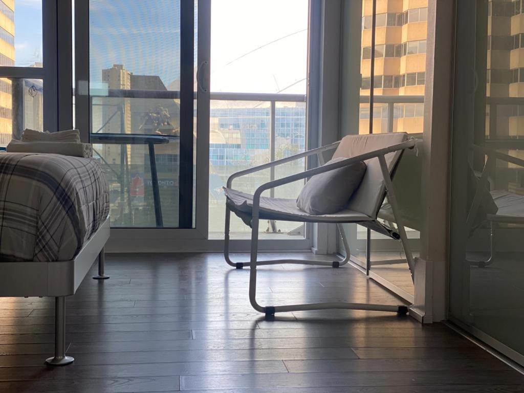 Grand View 2Br/2Ba Condos Cn Tower,Union,Tiff/Mtcc Toronto Exterior photo